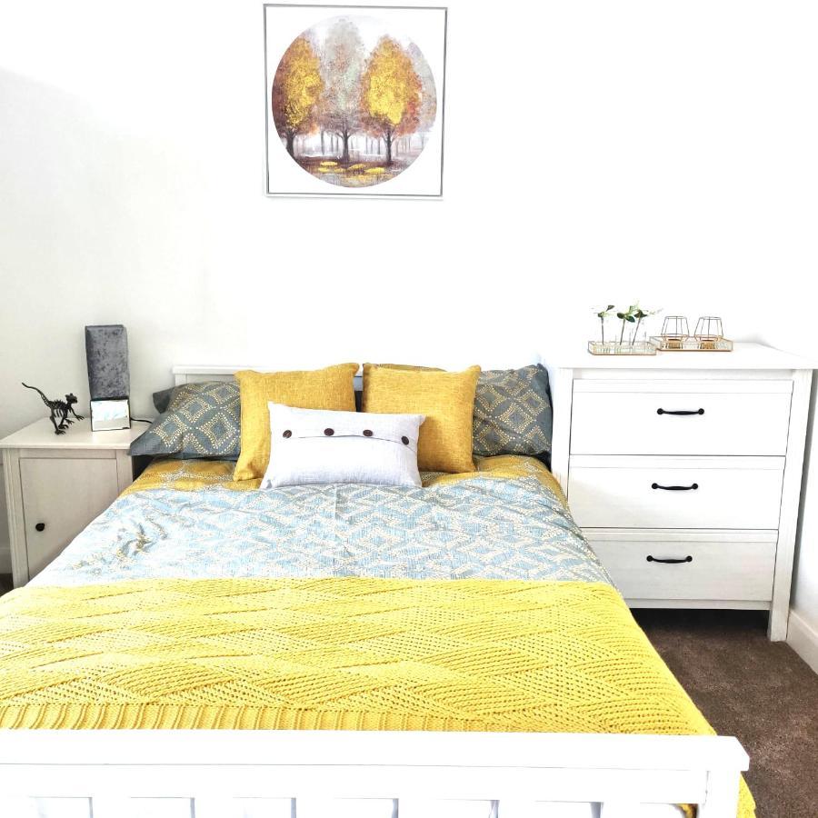 Studio 22 Lower Road Beeston Бийстън Екстериор снимка