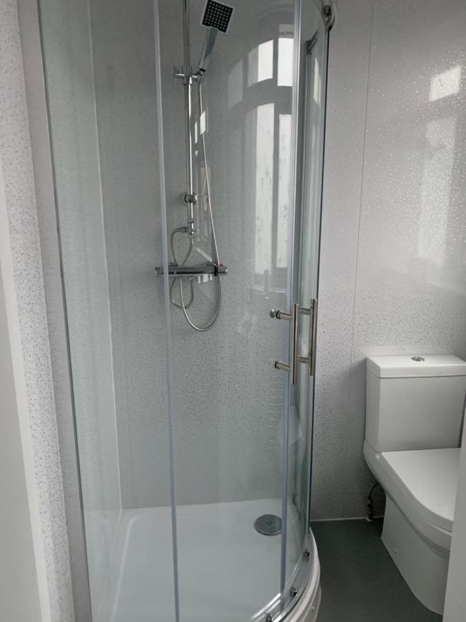 Studio 22 Lower Road Beeston Бийстън Екстериор снимка