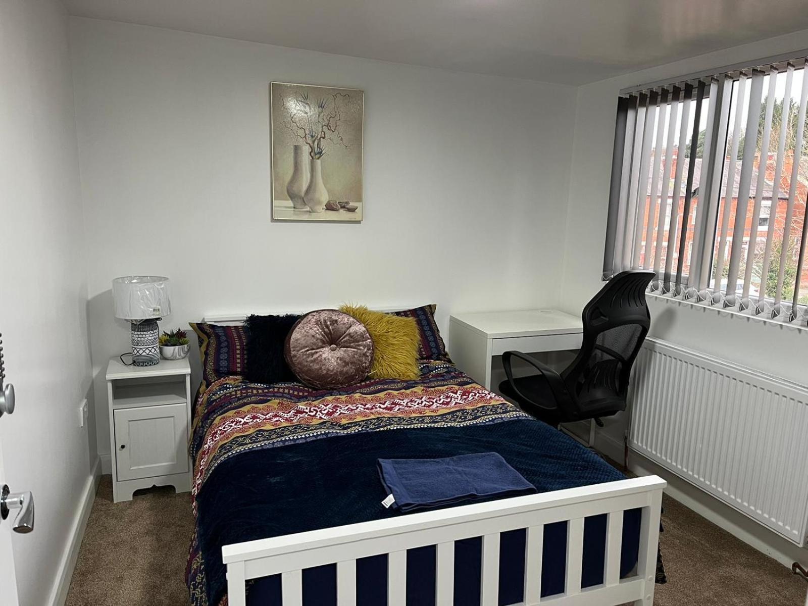 Studio 22 Lower Road Beeston Бийстън Екстериор снимка